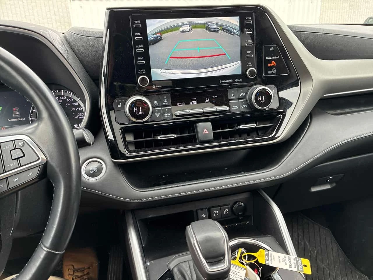 Toyota Highlander * XLE * АВТОКРЕДИТ БЕЗ ПЪРВОНАЧАЛНА ВНОСКА* , снимка 9 - Автомобили и джипове - 55164456