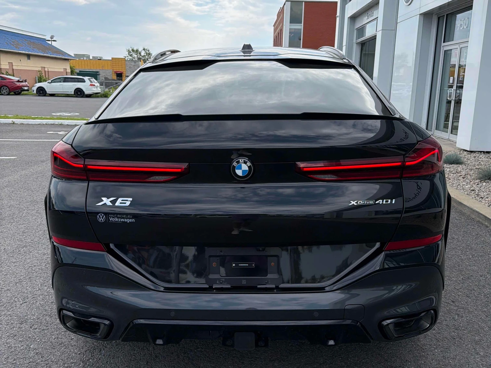 BMW X6 * xDrive40i * CARFAX * ОПЦИЯ ЗА ФИНАНСИРАНЕ, снимка 4 - Автомобили и джипове - 55839045