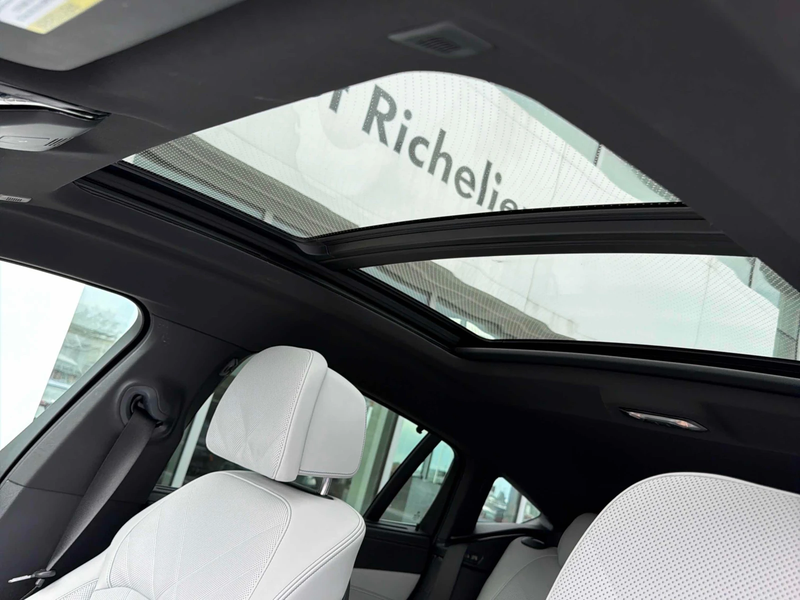 BMW X6 * xDrive40i * CARFAX * ОПЦИЯ ЗА ФИНАНСИРАНЕ, снимка 11 - Автомобили и джипове - 55839045