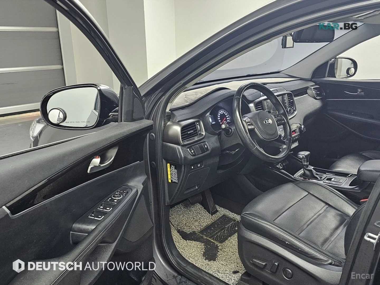 Kia Sorento 2.0T* 4WD* NOBLESSE* КОЖА* ПОДГРЕВ* ОБДУХВАНЕ* КАМ, снимка 11 - Автомобили и джипове - 55978777