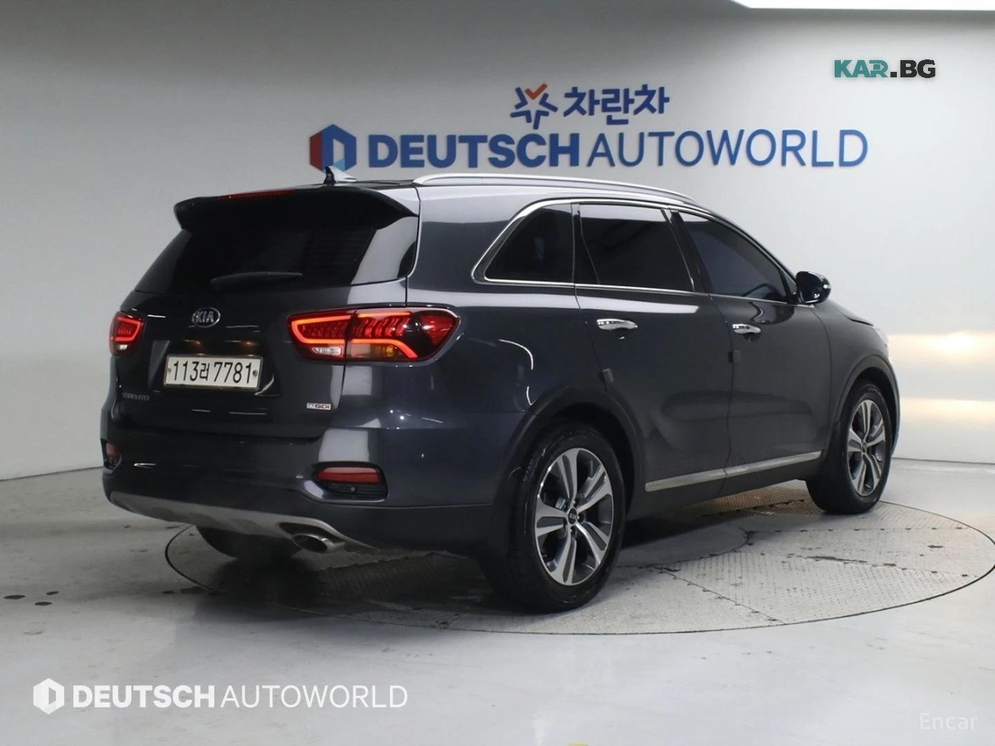 Kia Sorento 2.0T* 4WD* NOBLESSE* КОЖА* ПОДГРЕВ* ОБДУХВАНЕ* КАМ, снимка 2 - Автомобили и джипове - 55978777