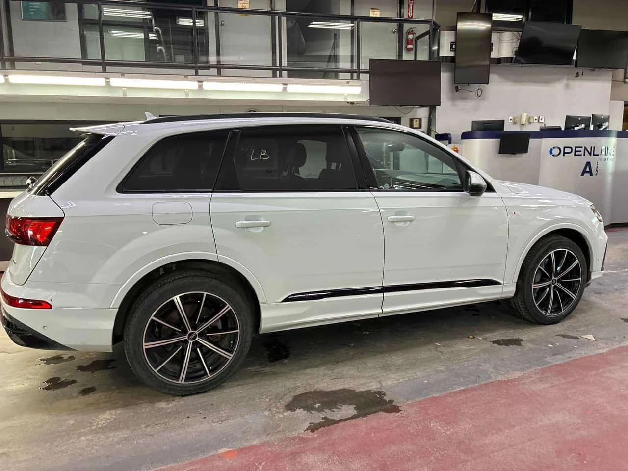 Audi Q7 * Progressiv * CARFAX * �������� * ��������� *  | Mobile.bg � ����������� 4
