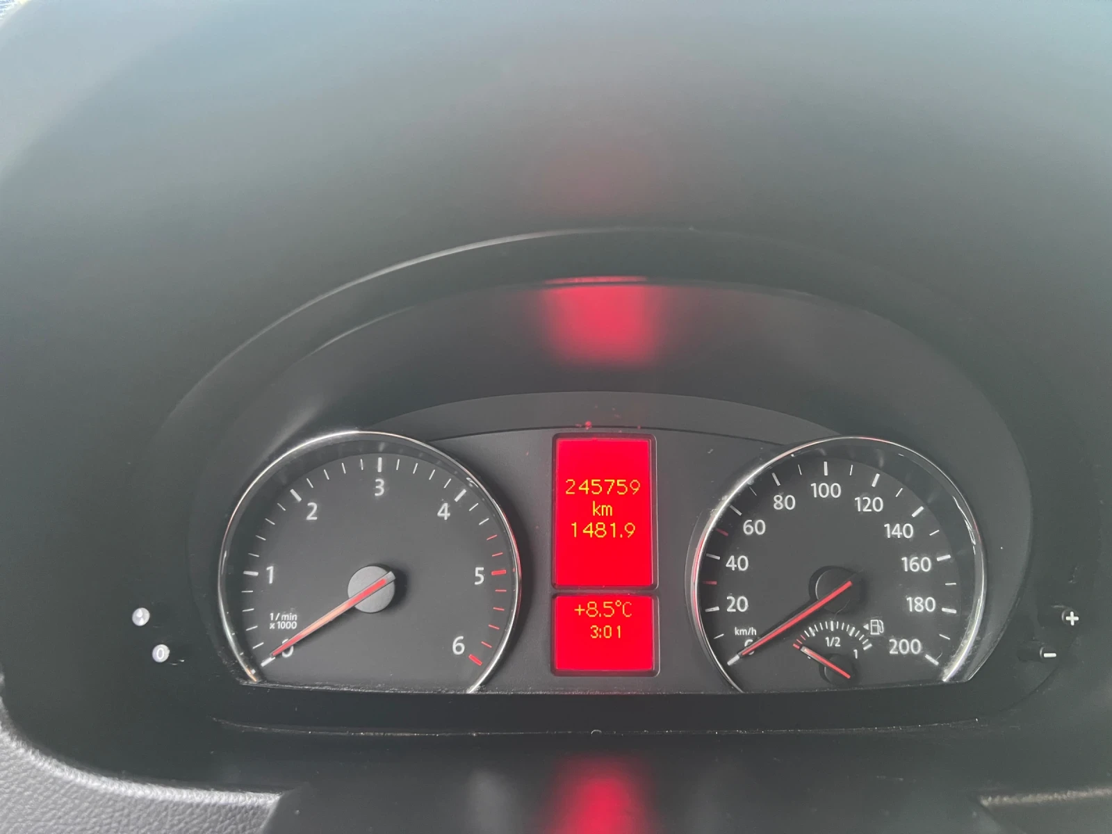 VW Crafter 2.0TDI, снимка 6 - Бусове и автобуси - 53949139