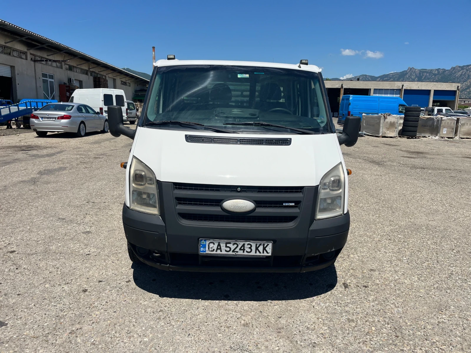 Ford Transit 2.4 двойна кабина, 7 места, Лизинг, снимка 3 - Бусове и автобуси - 54853107