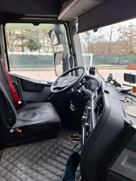 Renault T Mega, снимка 8