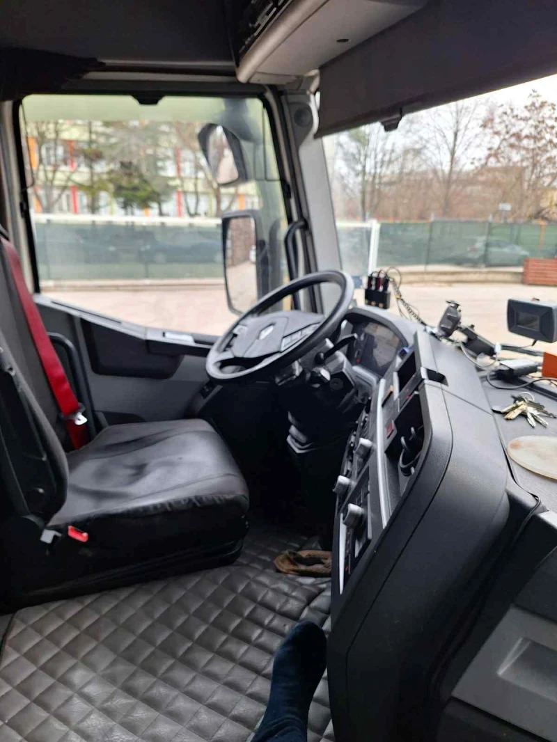 Renault T Mega, снимка 8 - Камиони - 53113648
