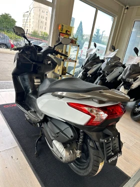 Kymco Downtown 300i 06.2010г., снимка 9