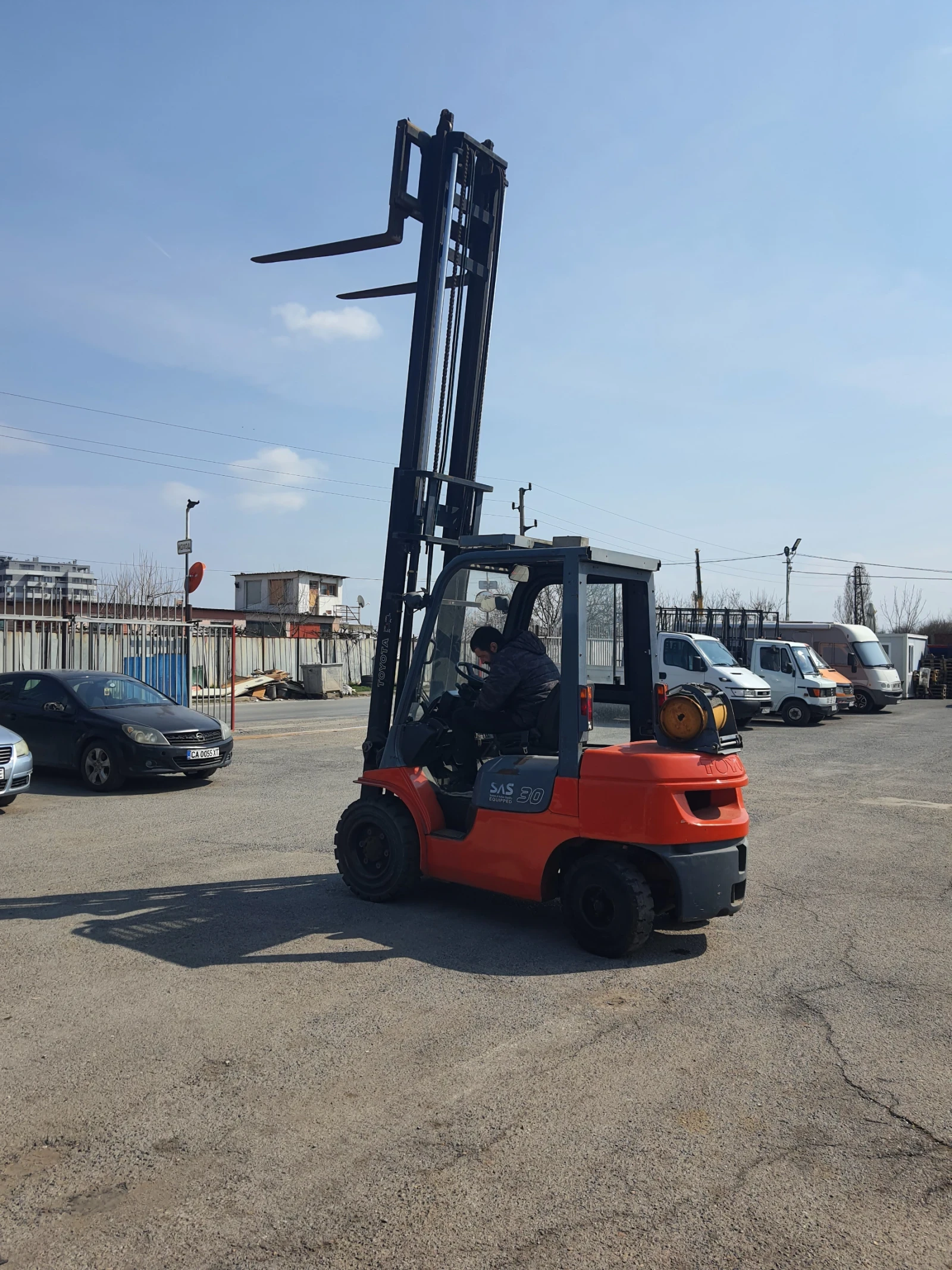 ������� Toyota | Mobile.bg � ����������� 4