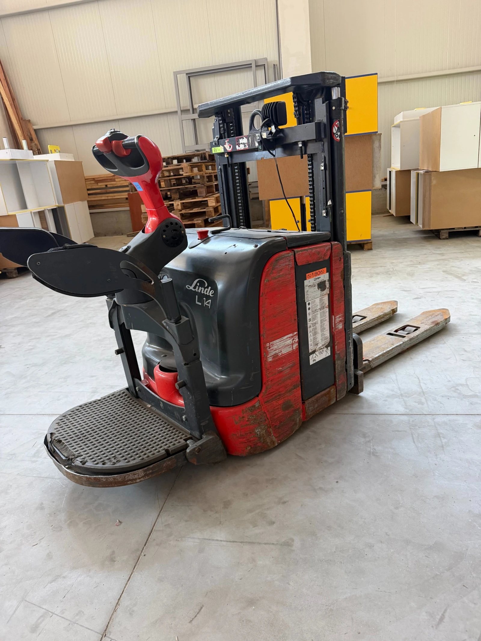 Електрокар Linde L14