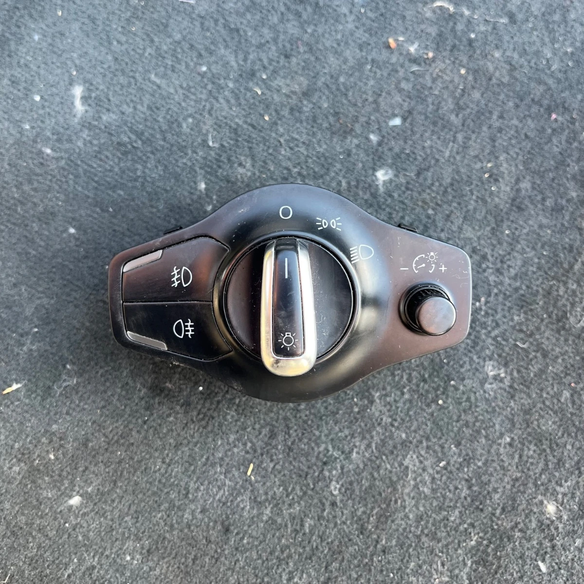 Ключ управление на светлини за Audi A4 A5 Q5 8K0941531F-2607