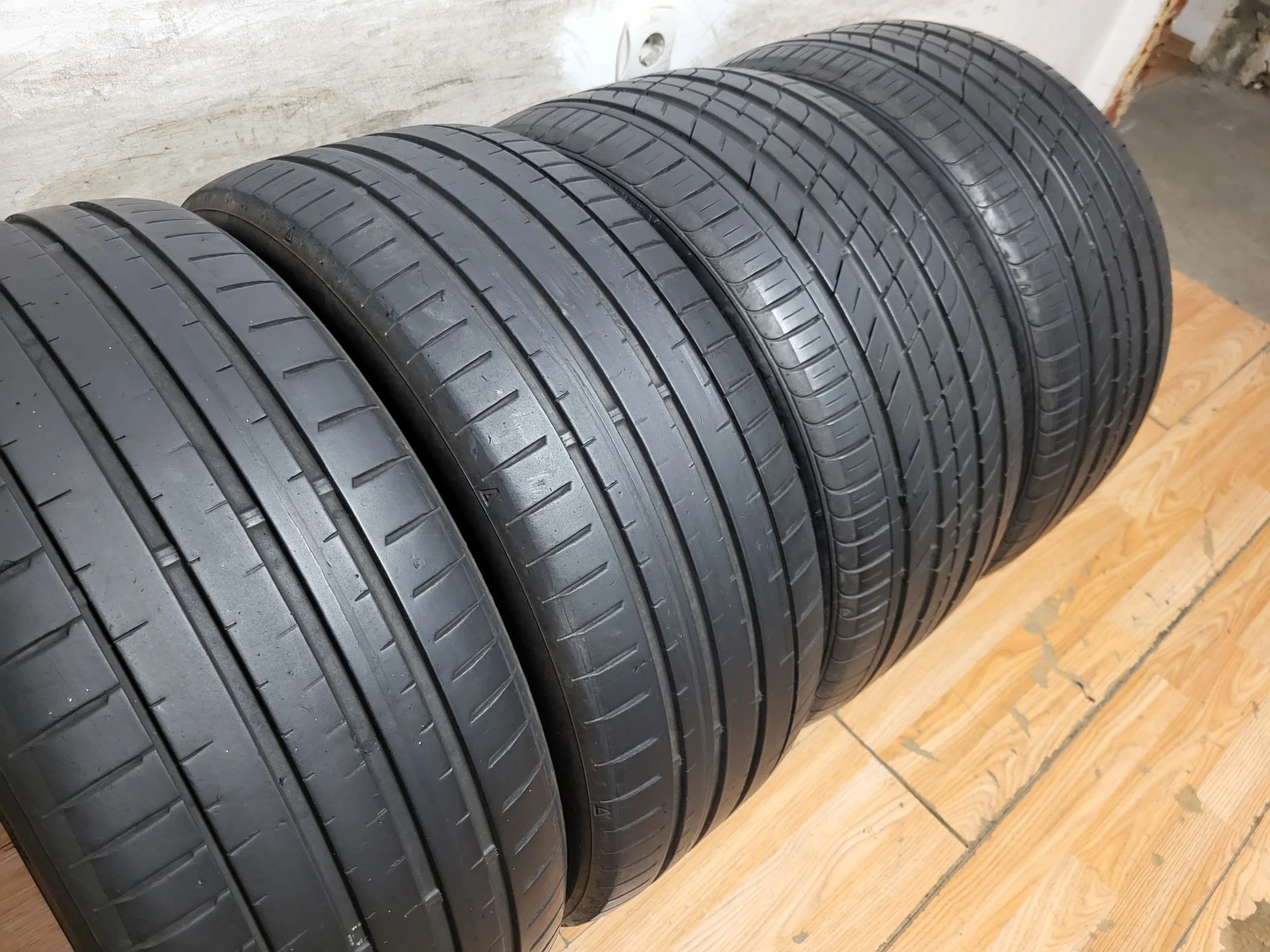 Гуми Летни 265/35R18, снимка 6 - Гуми и джанти - 54530296