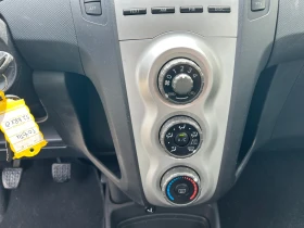 Toyota Yaris 1.3VVTi КЛИМАТИК, снимка 14