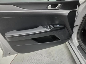 Kia K5 3Rd Generation 2.0 Lpi Trendy , снимка 17