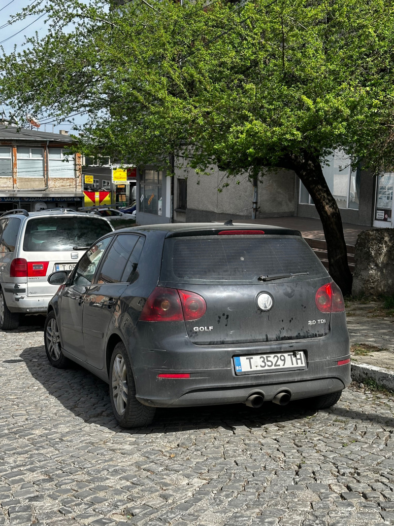 VW Golf, снимка 7 - Автомобили и джипове - 45076015