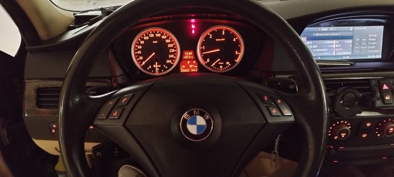 BMW 525, снимка 8 - Автомобили и джипове - 45727306