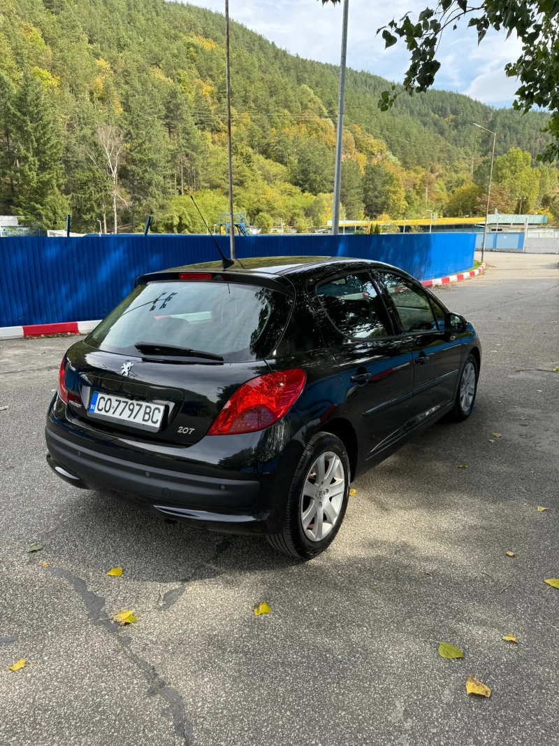 Peugeot 207 1.6 Navi/Camera, снимка 4 - Автомобили и джипове - 47461315