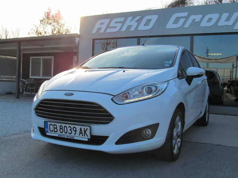 Ford Fiesta NAVI/KAMERA/СОБСТВЕН ЛИЗИНГ, снимка 1 - Автомобили и джипове - 48065276