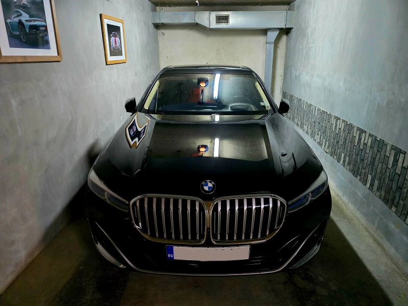 BMW 750 facelift, X-drive, снимка 16 - Автомобили и джипове - 49497735