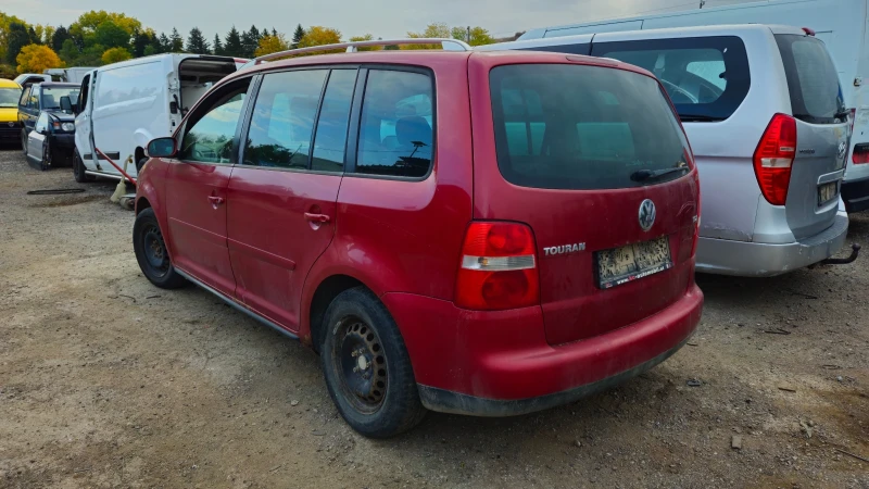 VW Touran 1.9tdi/на части , снимка 4 - Автомобили и джипове - 52131025