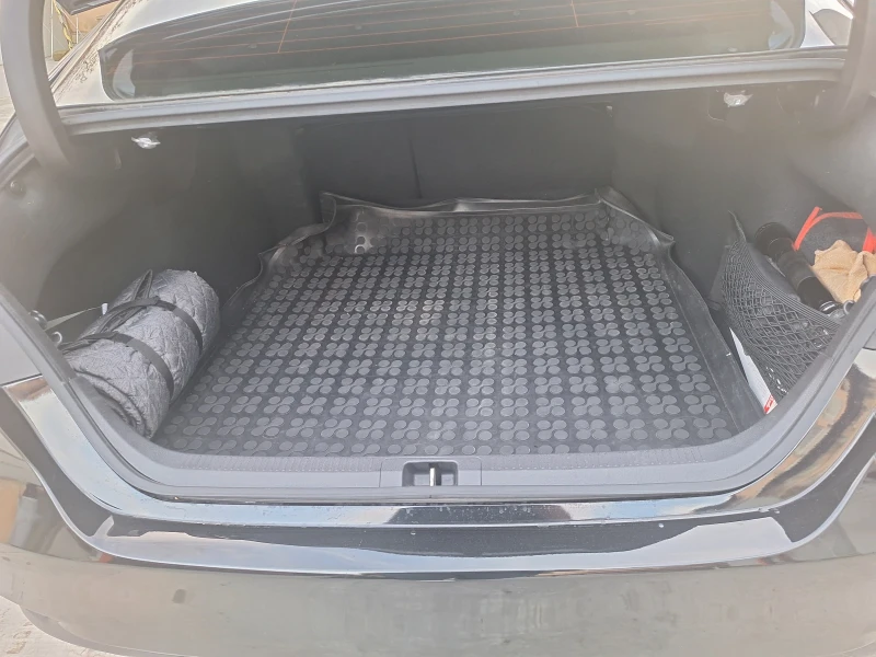 Toyota Camry Comfort, снимка 11 - Автомобили и джипове - 52473341