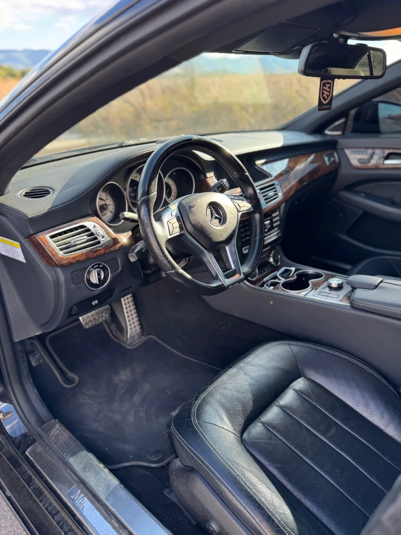 Mercedes-Benz CLS 550, снимка 10 - Автомобили и джипове - 52684222