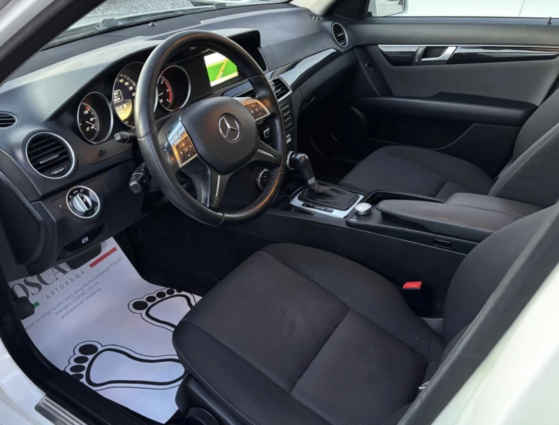 Mercedes-Benz C 220 cdi* Avantgarde* Navi* Лизинг, снимка 5 - Автомобили и джипове - 52906105