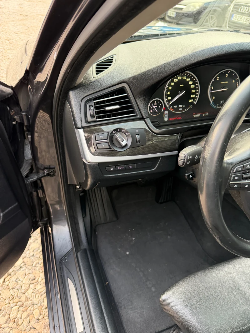 BMW 530 d xdrive с Вакум на Вратите 258кония 3.0d Панорама, снимка 9 - Автомобили и джипове - 52913121