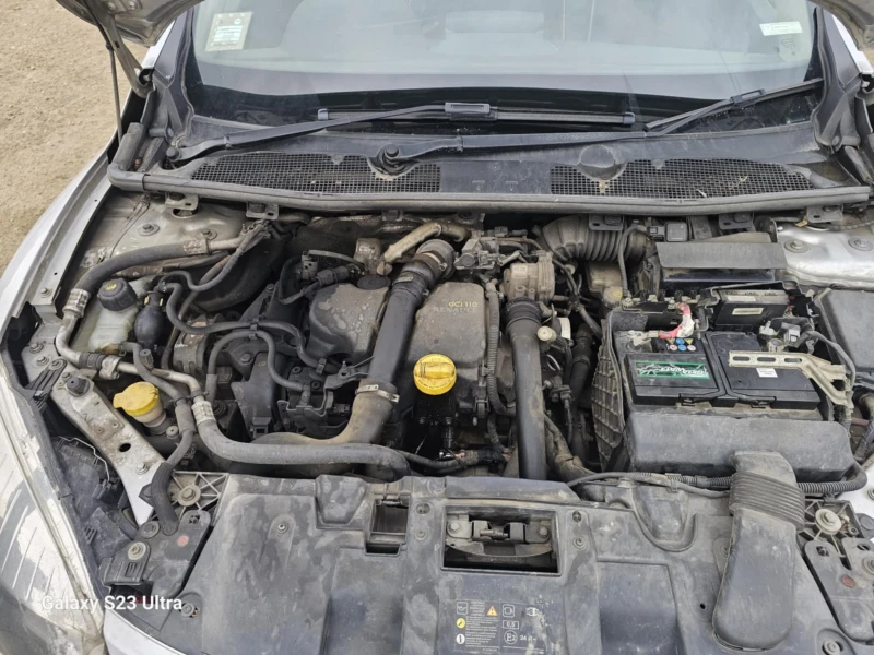 Renault Megane 1.5 dCi, снимка 6 - Автомобили и джипове - 53284973