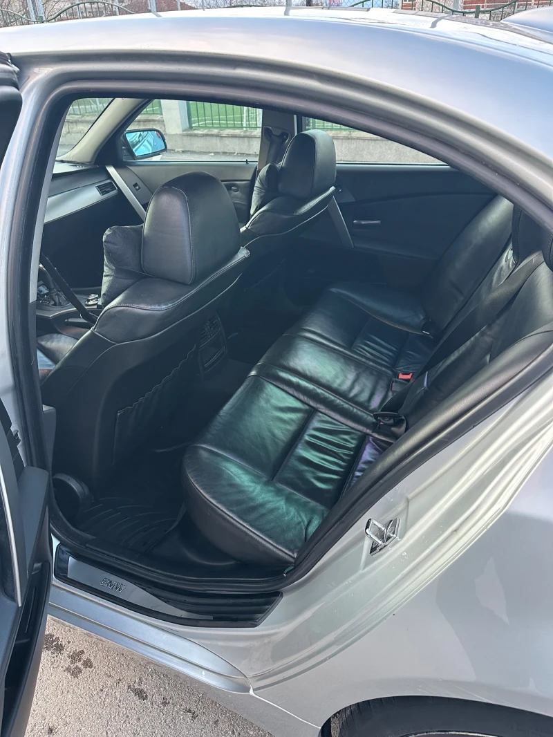 BMW 530, снимка 12 - Автомобили и джипове - 53500178