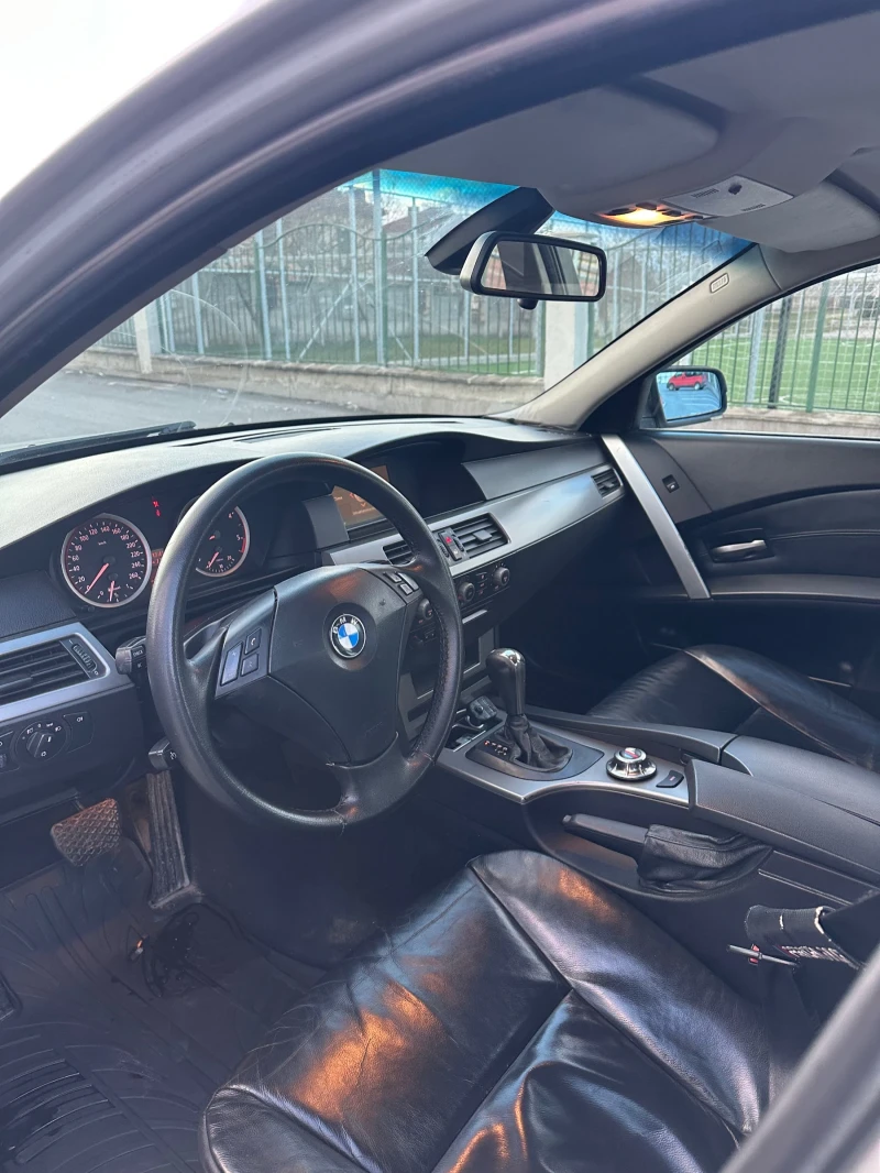 BMW 530, снимка 11 - Автомобили и джипове - 53500178