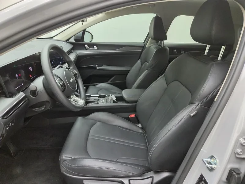 Kia K5 3Rd Generation 2.0 Lpi Trendy , снимка 10 - Автомобили и джипове - 56560009