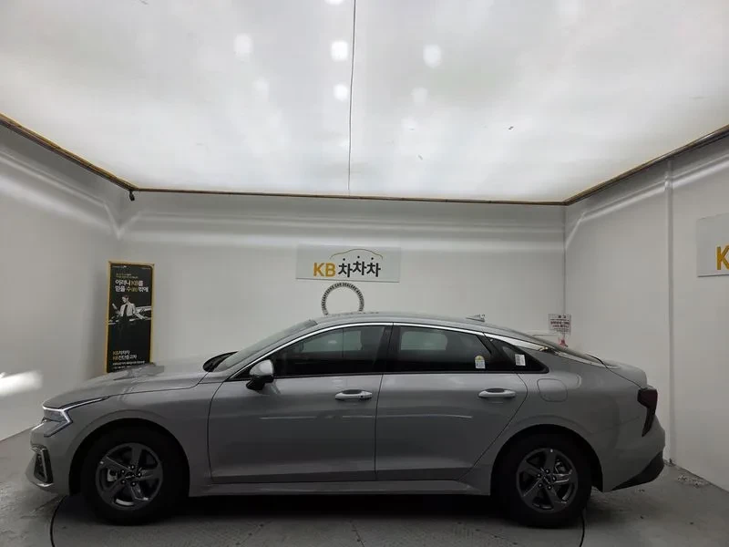 Kia K5 3Rd Generation 2.0 Lpi Trendy , снимка 2 - Автомобили и джипове - 56560009
