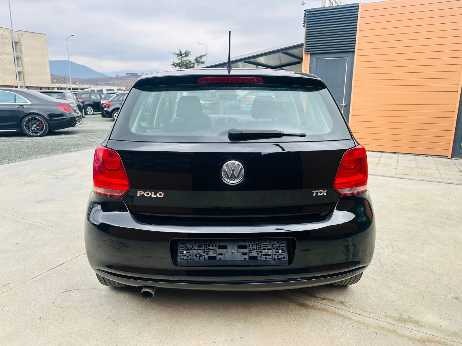 VW Polo 1.6 TDI  - изображение 6