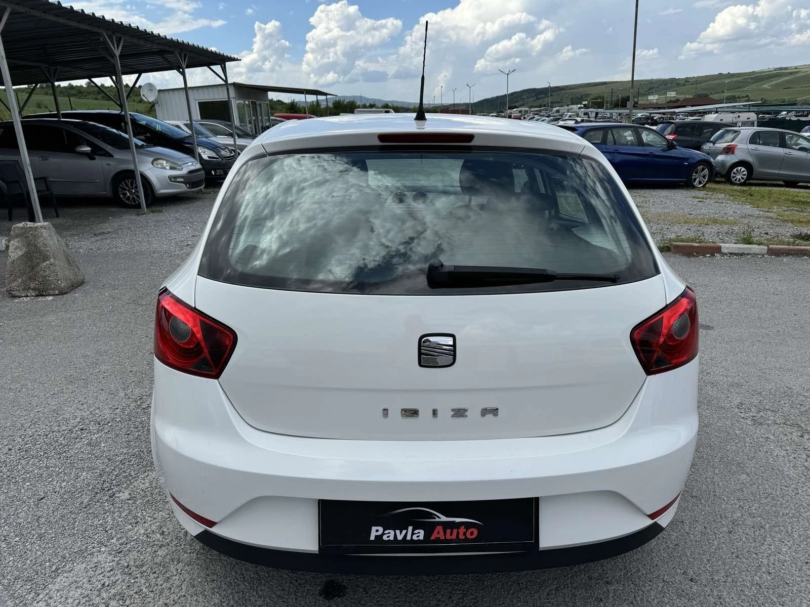 Seat Ibiza 1.2i VIVA - изображение 6