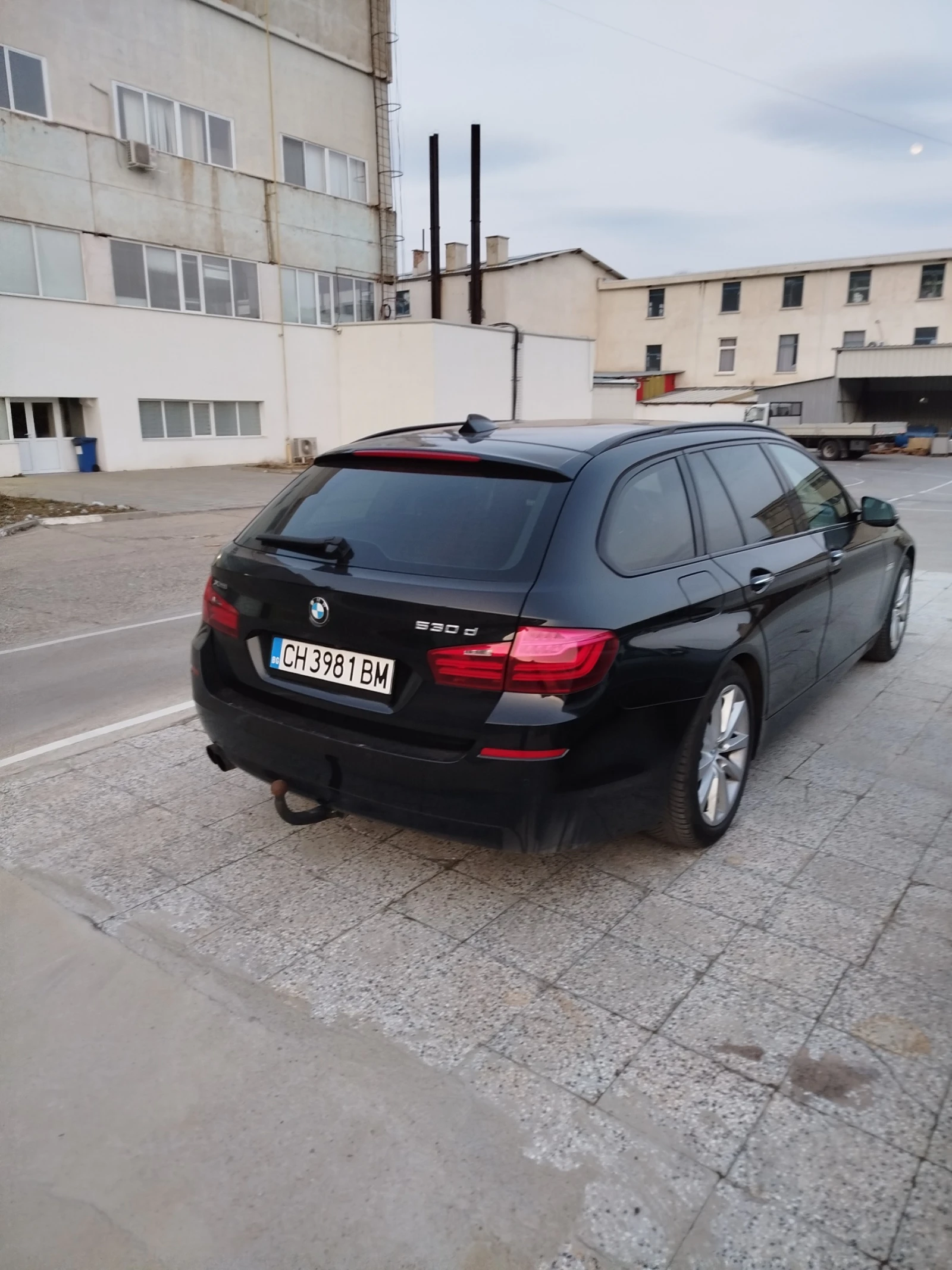 BMW 530 Xdrive F11 - изображение 3