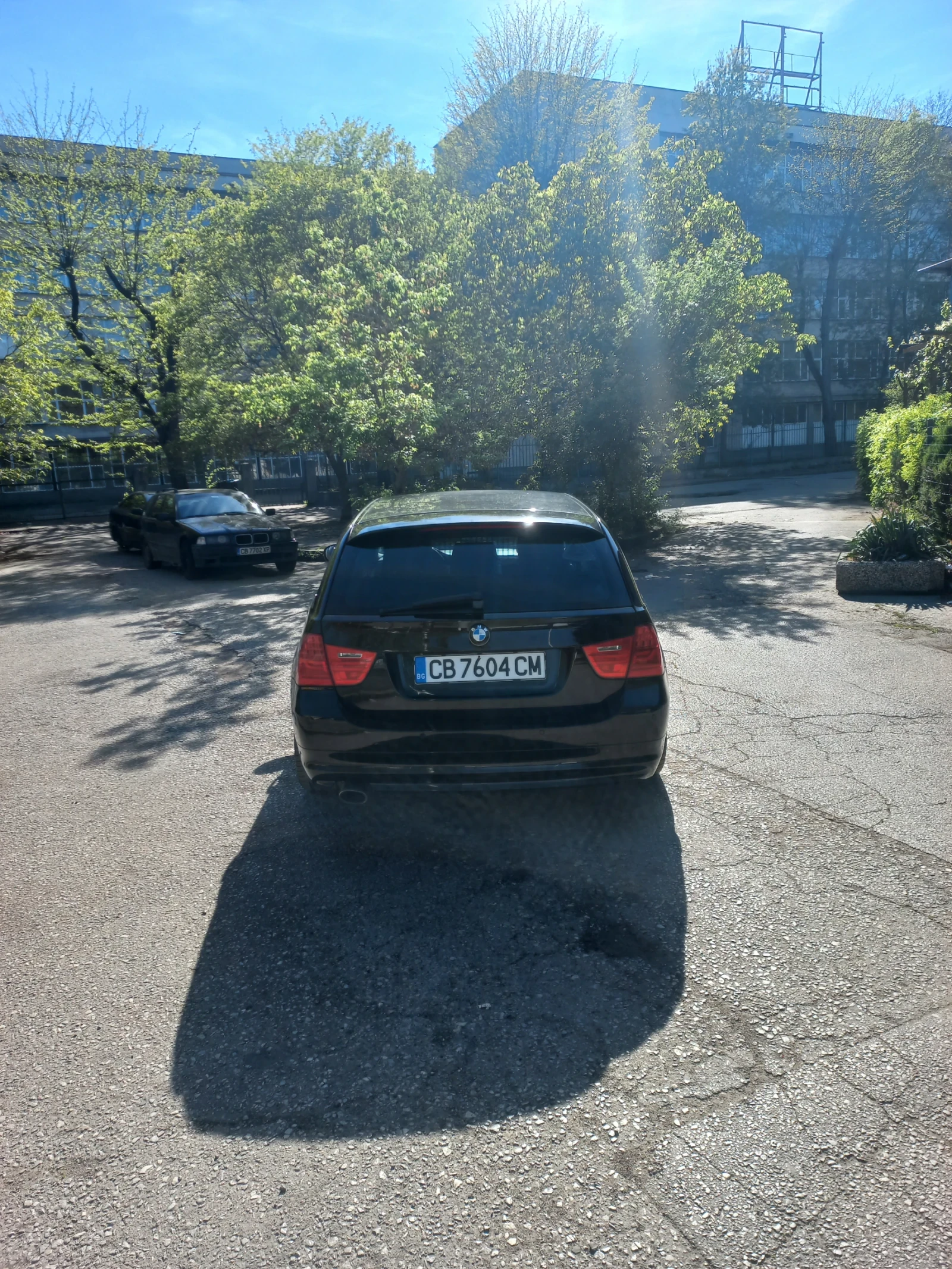 BMW 320 320 d | Mobile.bg   15