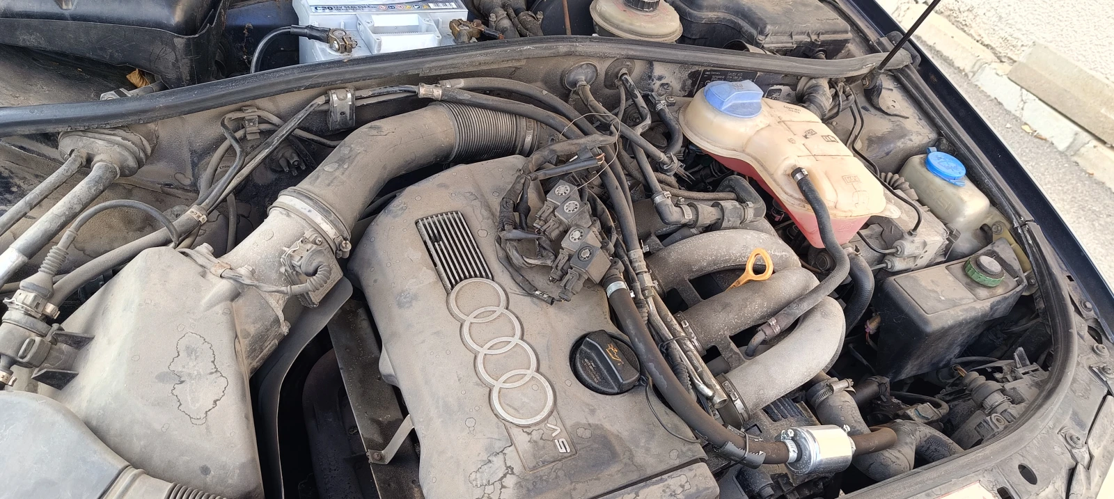 Audi A4 1.8, газов инжекцион - изображение 5