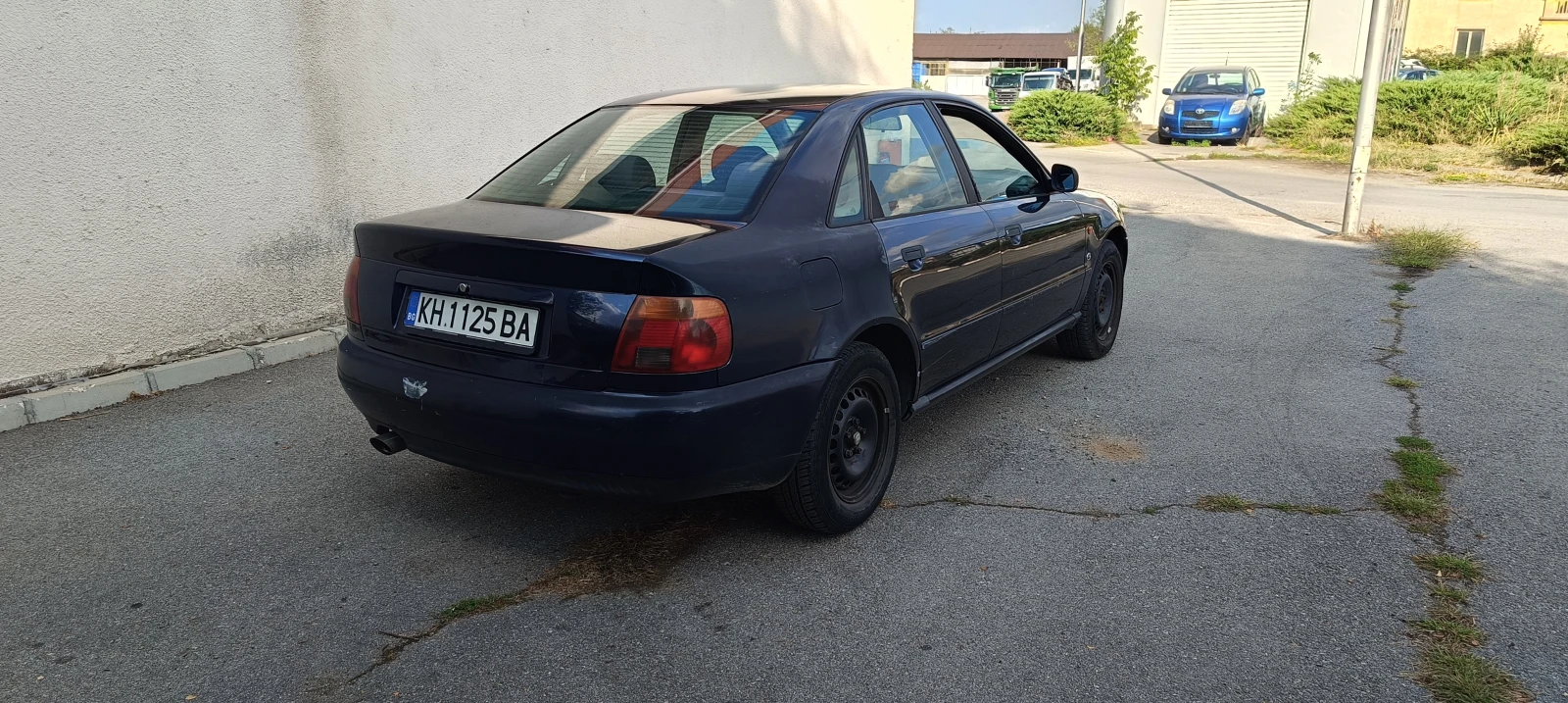 Audi A4 1.8, газов инжекцион - изображение 3