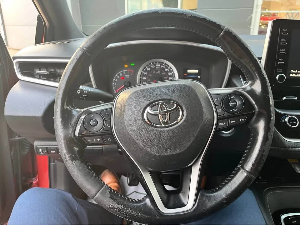 Toyota Corolla Hatchback SE * * CARFAX * * АВТОКРЕДИТ * *  - изображение 10