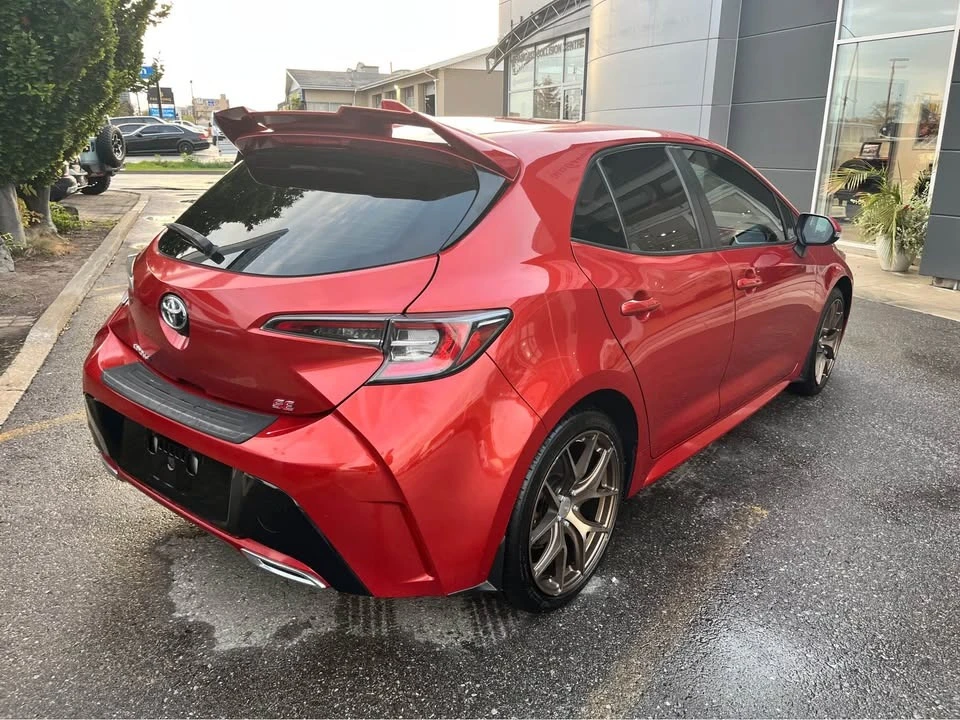 Toyota Corolla Hatchback SE * * CARFAX * * АВТОКРЕДИТ * *  - изображение 4