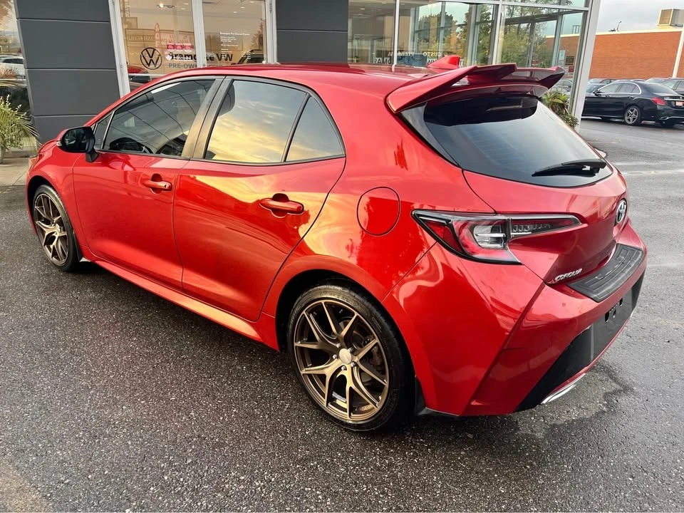 Toyota Corolla Hatchback SE * * CARFAX * * АВТОКРЕДИТ * *  - изображение 3