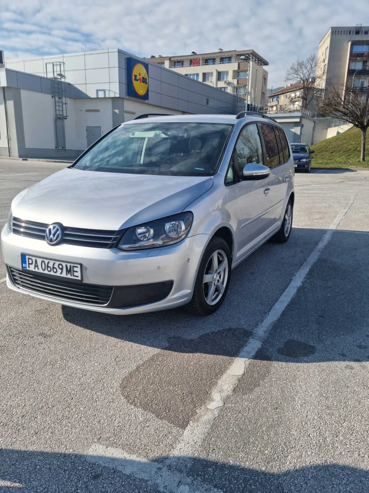 VW Touran 1.6 TDI | Mobile.bg � ����������� 3
