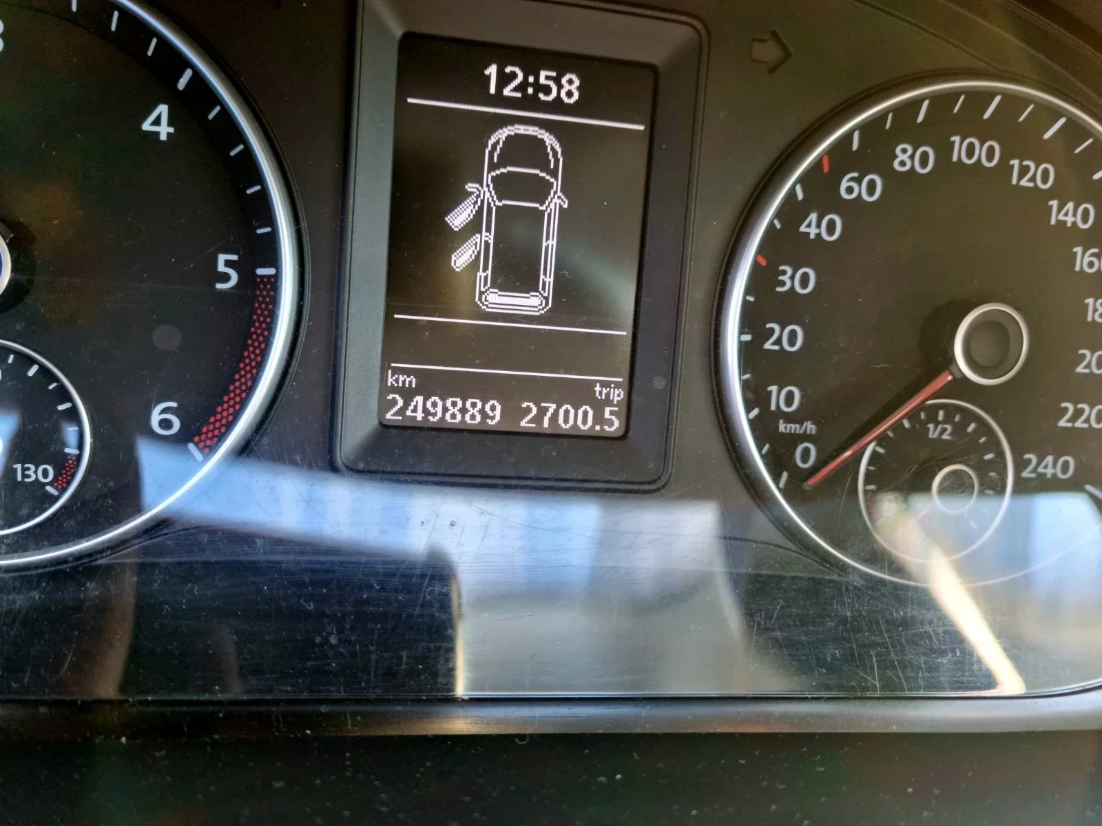 VW Touran 1.6 TDI | Mobile.bg � ����������� 9