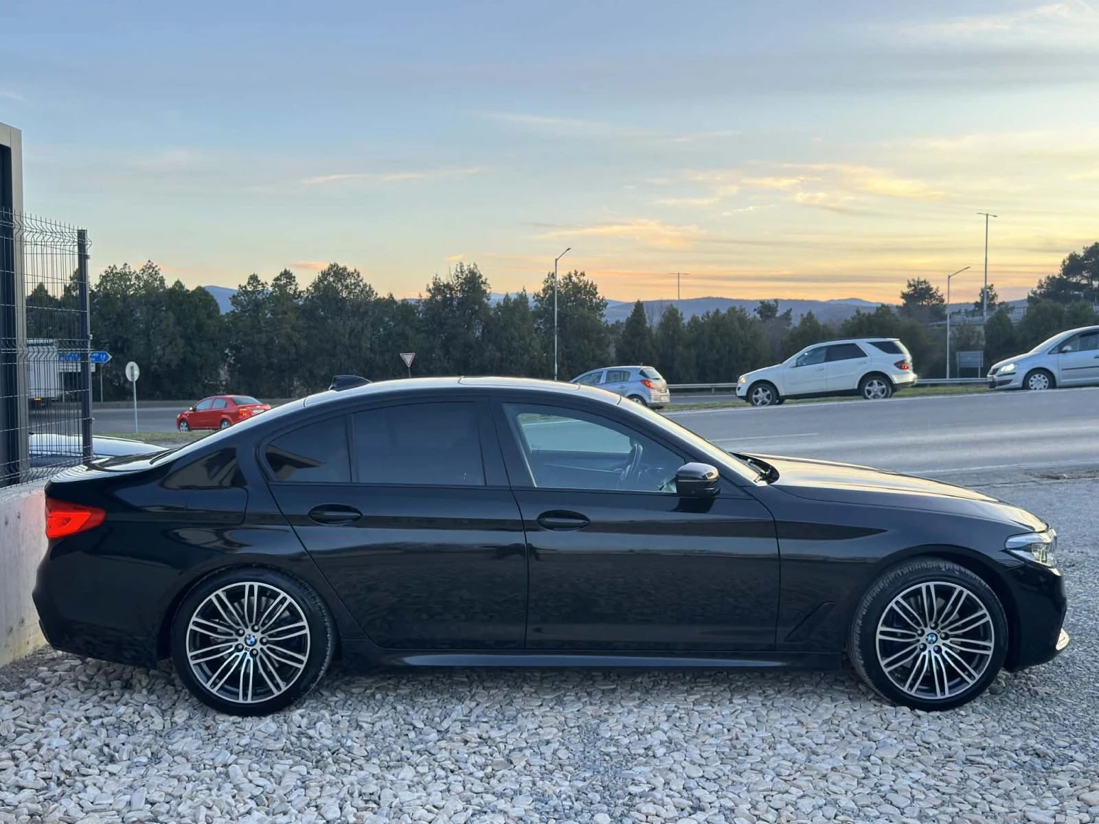 BMW 530 D/M-PACK/X-DRIVE/FULL/FULL/FULL/ | Mobile.bg � ����������� 4