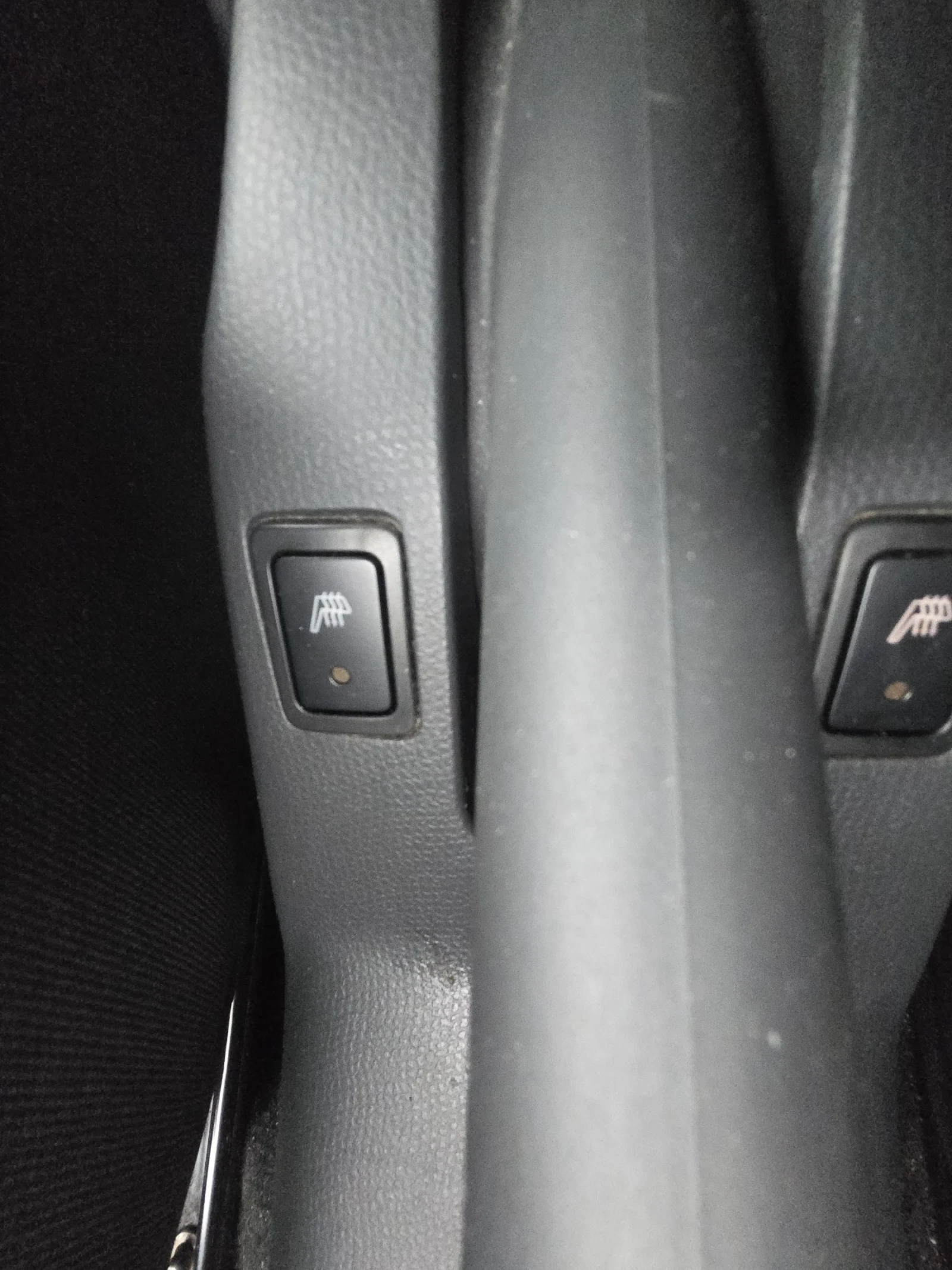 Suzuki Swift 1.3 бензин 90к.с  4Х4 2009г , снимка 8 - Автомобили и джипове - 54000182