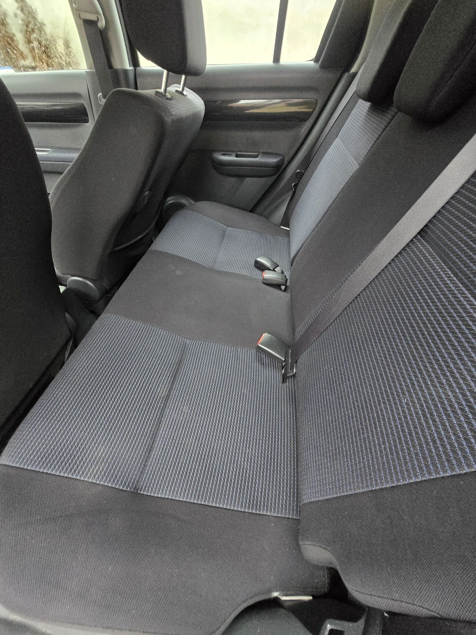 Suzuki Swift 1.3 бензин 90к.с  4Х4 2009г , снимка 14 - Автомобили и джипове - 54000182