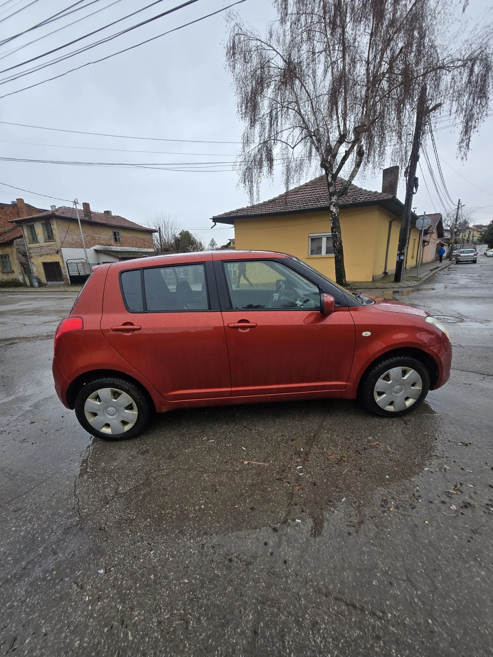 Suzuki Swift 1.3 бензин 90к.с  4Х4 2009г , снимка 6 - Автомобили и джипове - 54000182