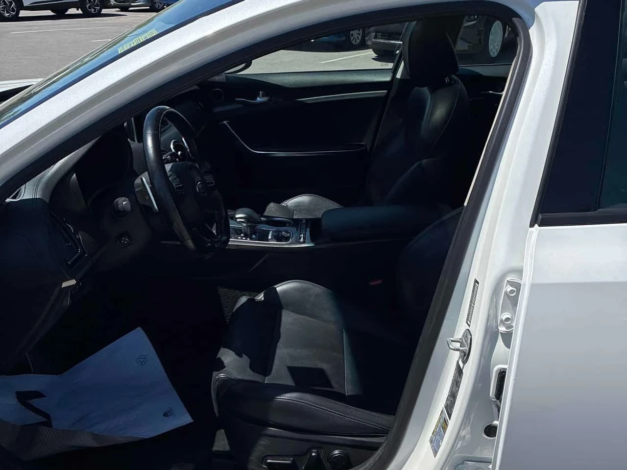 Kia Stinger GT AWD/CARFAX/ОТ ПРЕДСТАВИТЕЛСТВО , снимка 11 - Автомобили и джипове - 54853598
