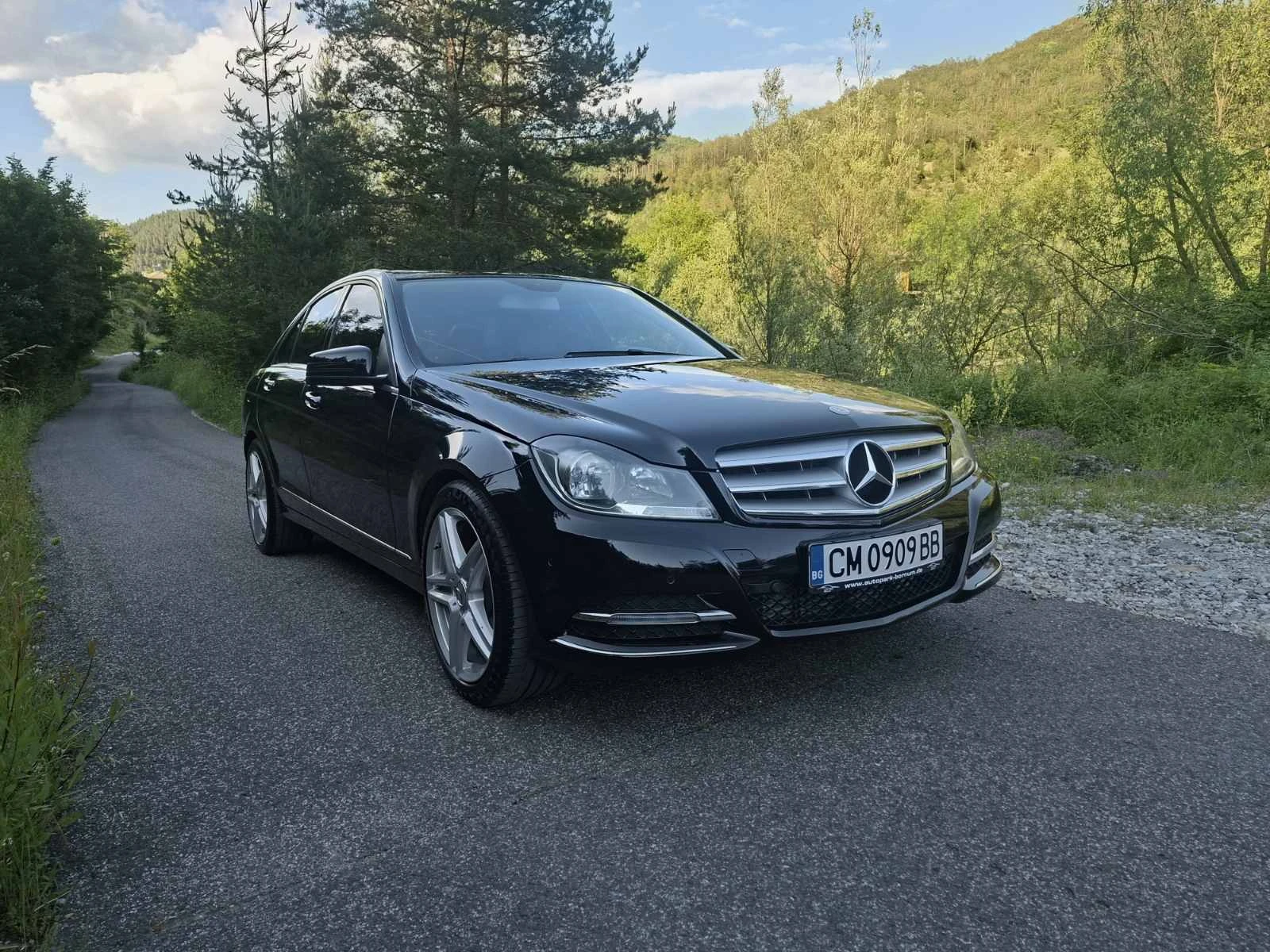 Mercedes-Benz C 220 C220 7G-Tronic, снимка 2 - Автомобили и джипове - 54974428