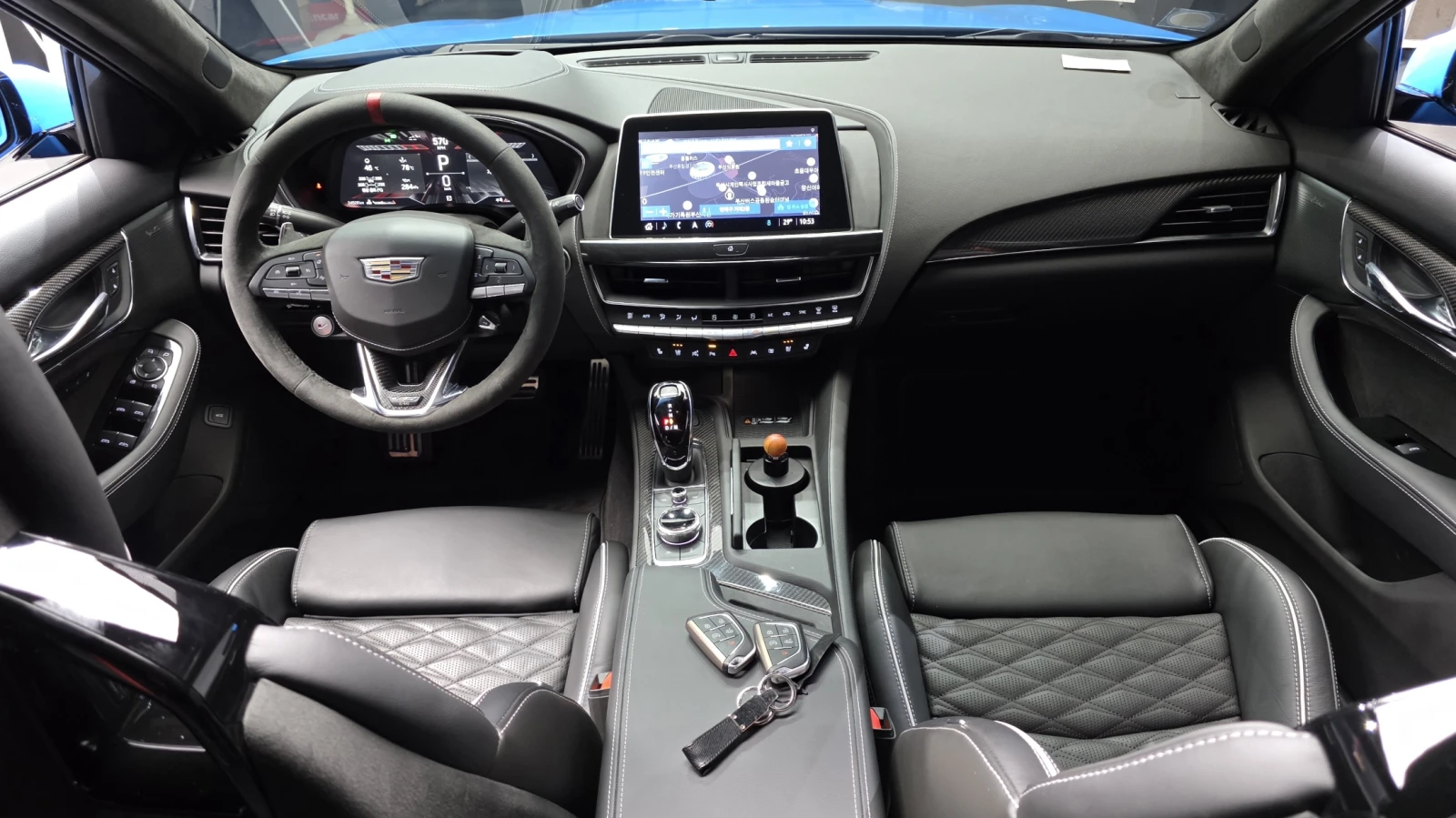 Cadillac Cts V Blackwing* 360* BLIND SPOT* HUD* ПОДГРЕВ ВОЛАН* , снимка 7 - Автомобили и джипове - 55238018